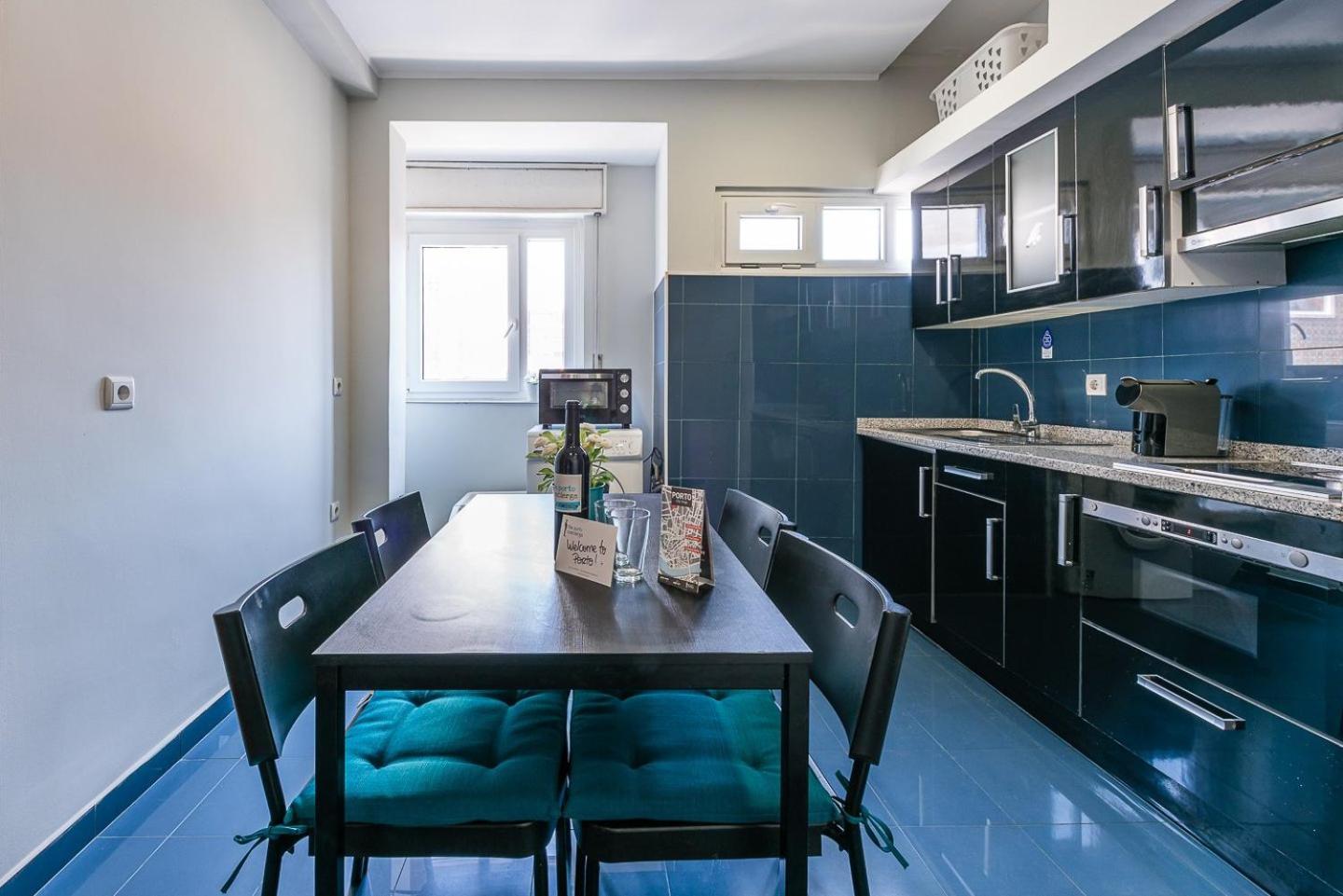 Guestready - Spacious In City Centre Apartament